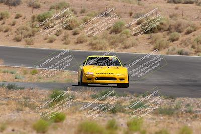 media/Jun-01-2025-CalClub SCCA (Sun) [[eae223c5dd]]/Group 6/Qualifying/